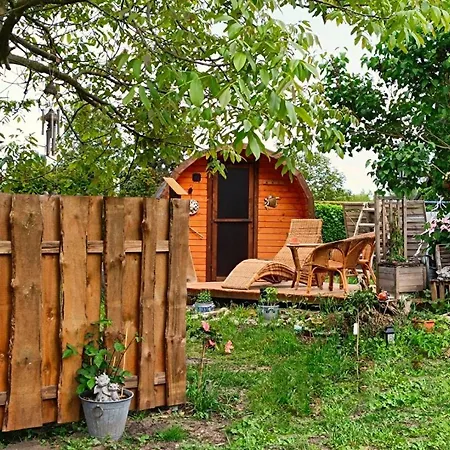 Ferienwohnung Gartenblick Wesenberg Exterior photo